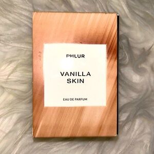 Phlur Vanilla Skin Perfume